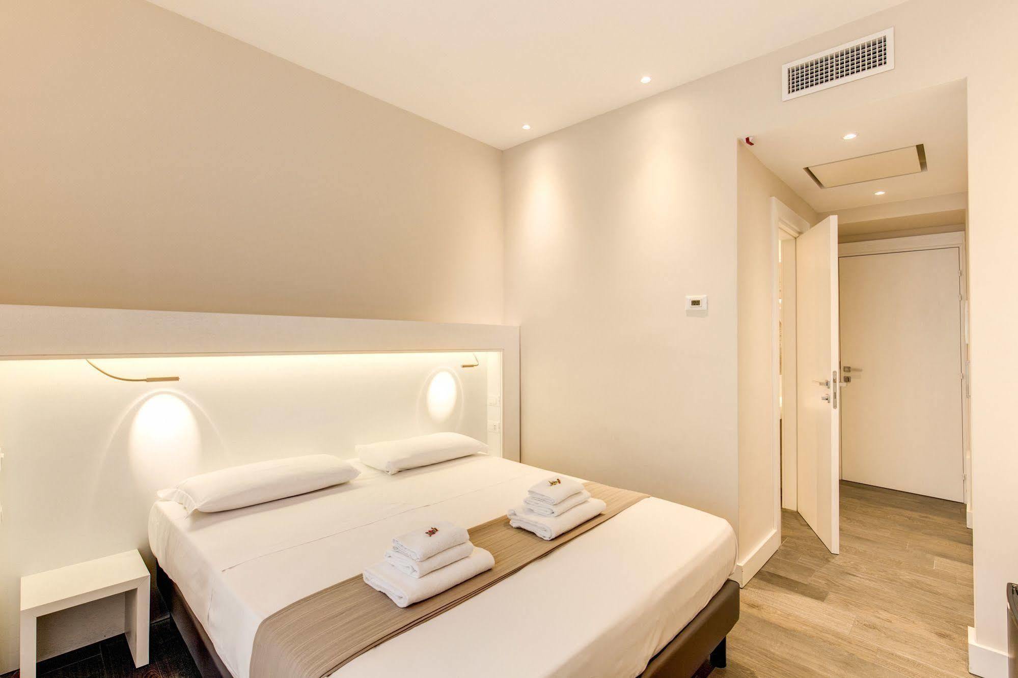 Bed and Breakfast Ecce Roma Экстерьер фото
